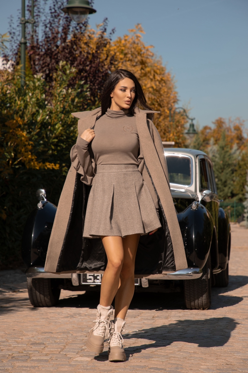 Поло в тъмнобежово "BELLE"