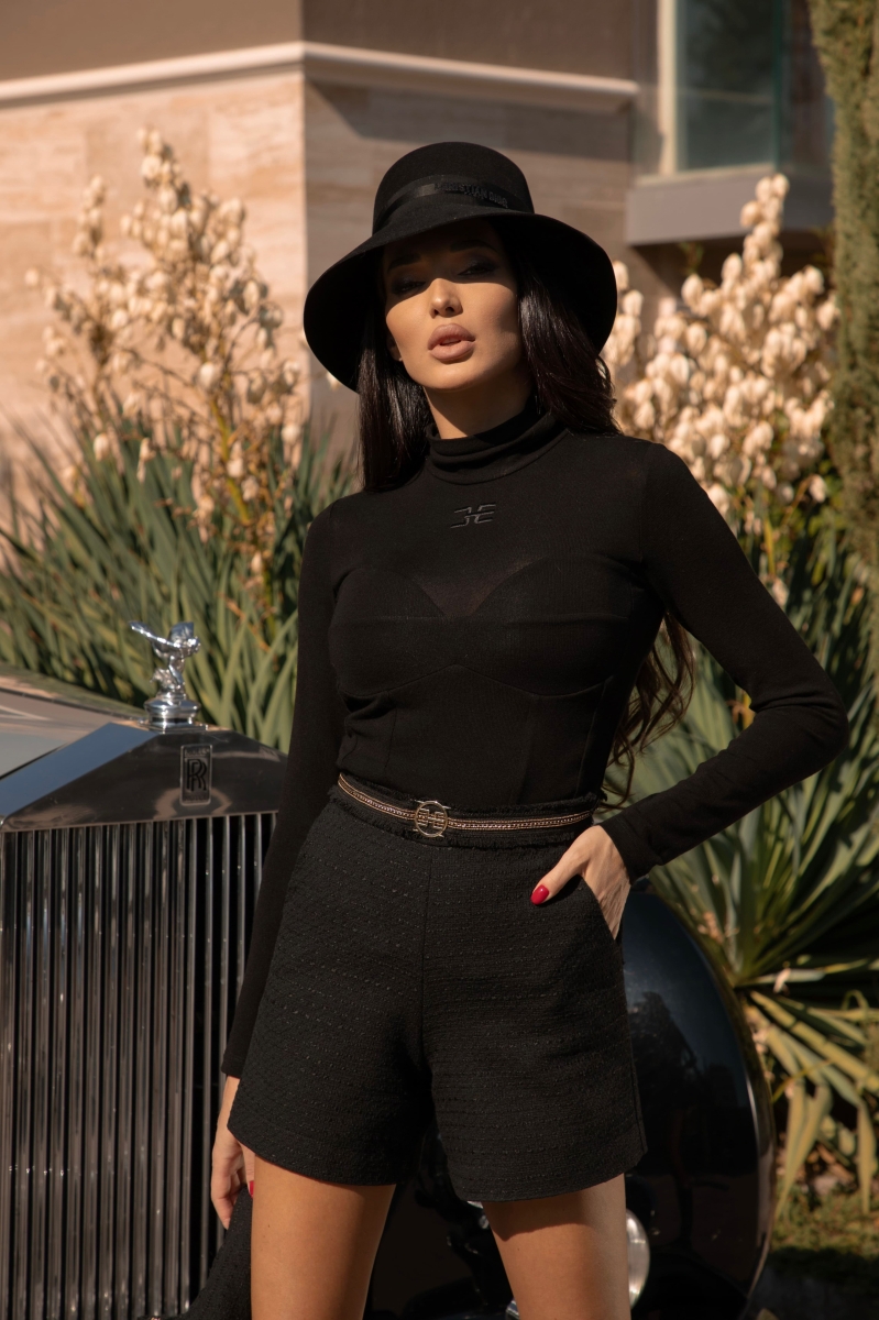 Къси панталонки от букле "ALLURE"