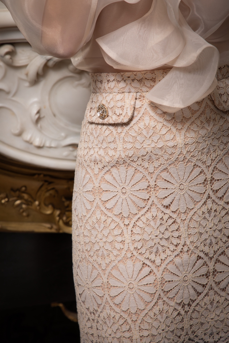 Пола от дантела "VOGUE"