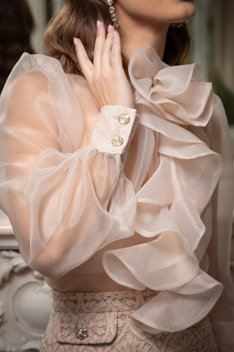 Риза от органза "VOGUE"