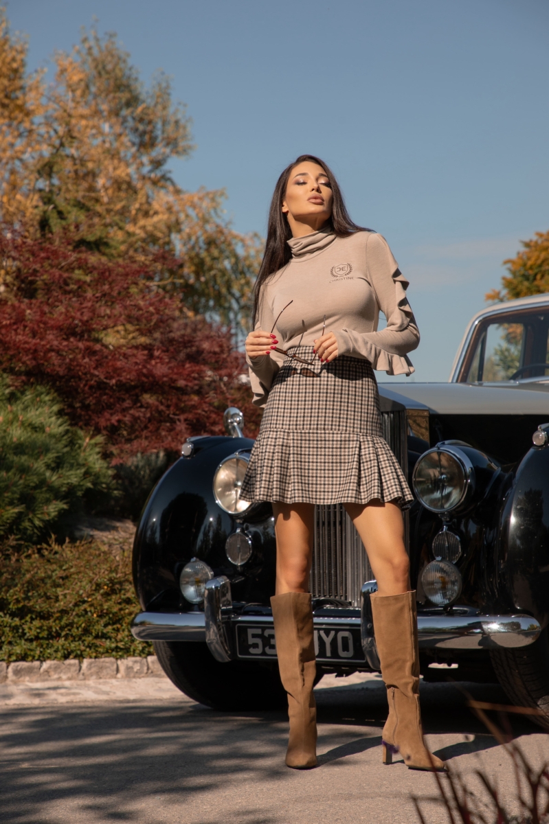 Поло в светлобежово "BELLE"