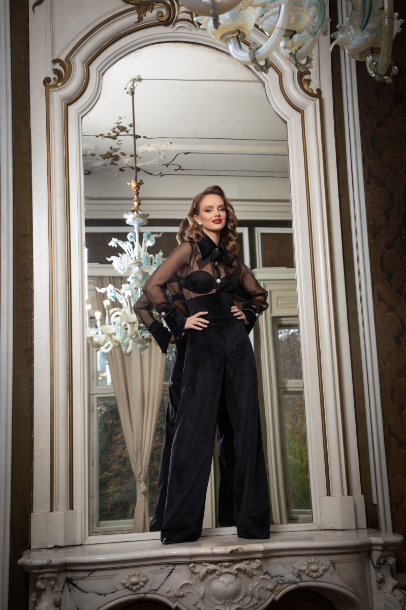 Панталон от кадифе "VELVET CROWN"